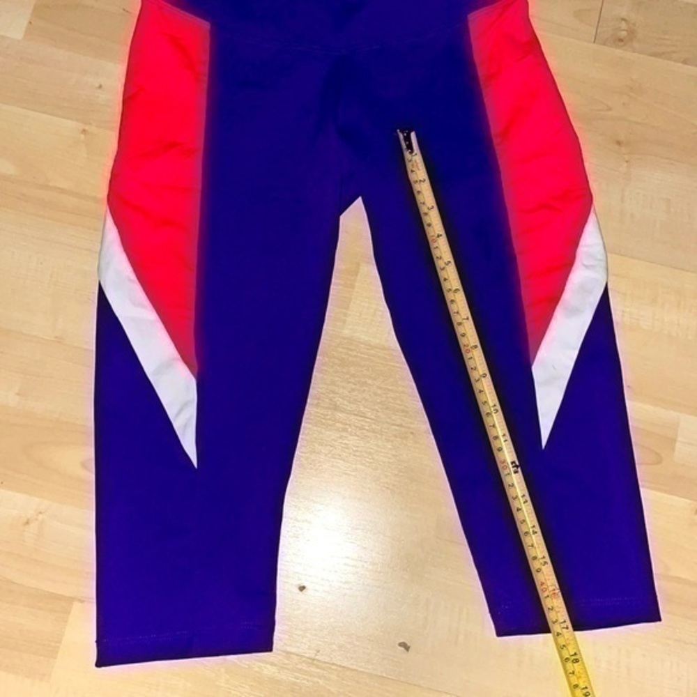 Kathyana bright contrast crop leggings tights capri fitness L gently preloved - Picture 4 of 8